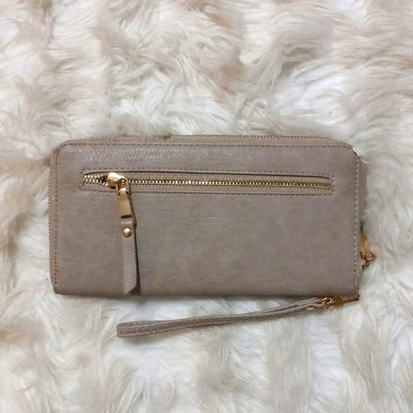 Beige casual clutch wallet - Picture 2 of 6